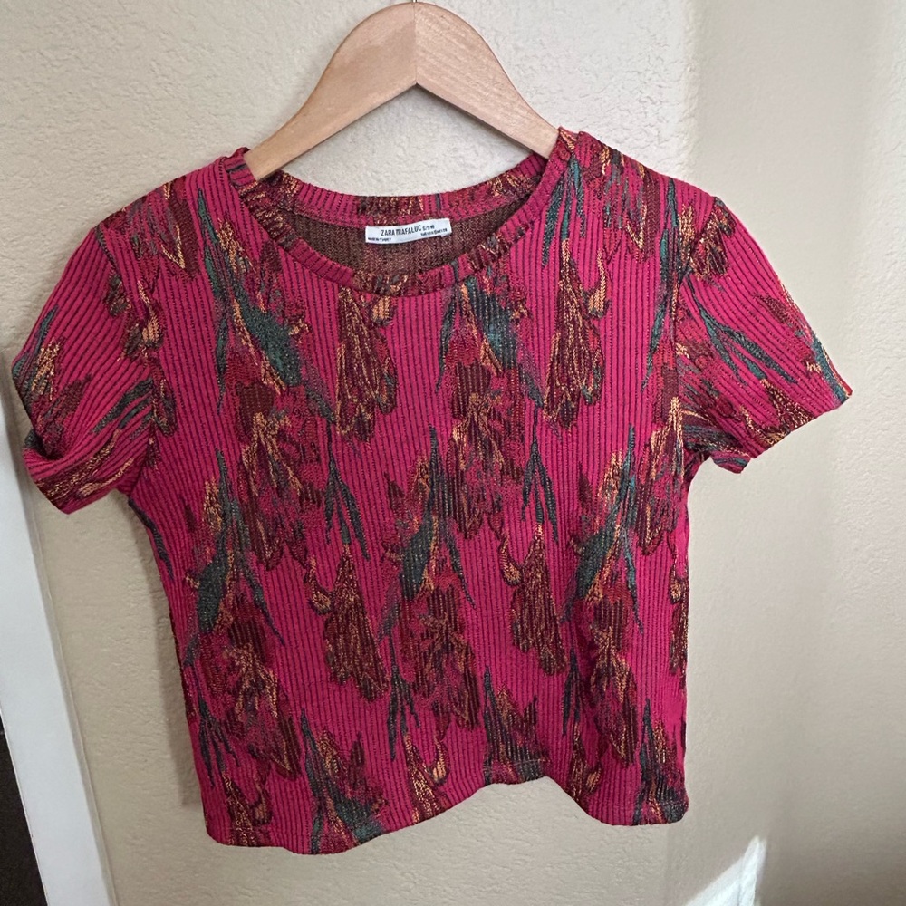 Unique pattern baby tee, made in Turkey